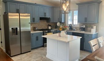 10 Hill St, North Providence, RI 02904