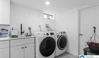 2811 W Fairview St, Allentown, PA 18103