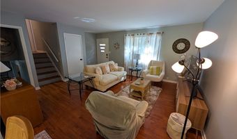 1494 Hilton Dr, Akron, OH 44313