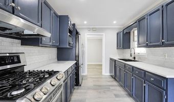 789 Pinewood, Macon, GA 31204
