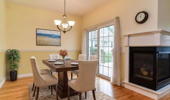 12 Braeburn Ln 12, Ashland, MA 01721
