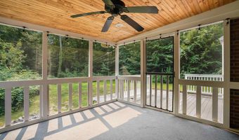 34 Peabody Dr, Brentwood, NH 03833