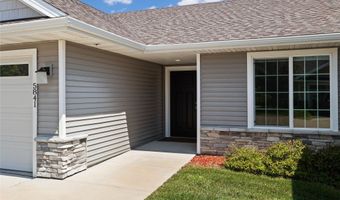 5841 SE 22nd Ct, Des Moines, IA 50320