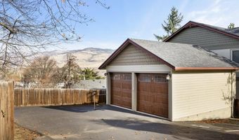 436 Chestnut St, Ashland, OR 97520