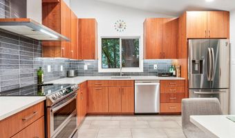 8004 PARK OVERLOOK Dr, Bethesda, MD 20817