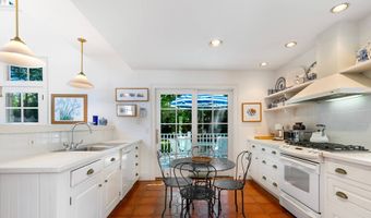 256 Main St, Amagansett, NY 11930