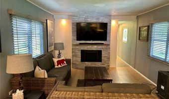 24519 PEARL St, Astor, FL 32102