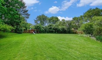 2460 Mershon Dr, Ann Arbor, MI 48103