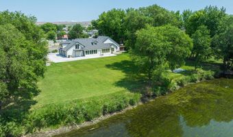 1303 Babs Ave, Benton City, WA 99320