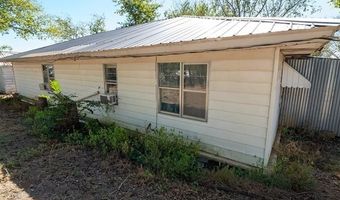 10450 County Road 1490 Rd, Ada, OK 74820