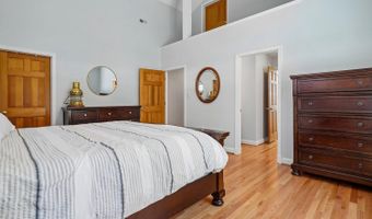 3536 N DICKERSON St, Arlington, VA 22207