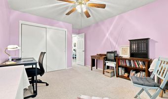 412 Faulkner Ct, Ames, IA 50014