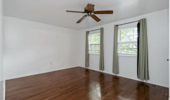 8207 CEDAR LANDING Ct, Alexandria, VA 22306