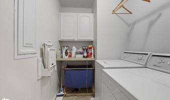 3851 Lincoln Ellsworth Ct #43B, Anchorage, AK 99517