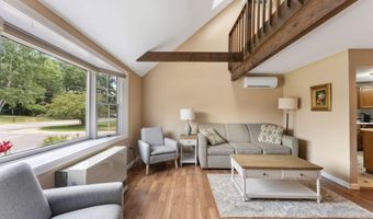 2 Cortland Cir, Bangor, ME 04401