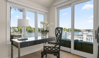 217 LOCKWOOD Ct, Annapolis, MD 21403