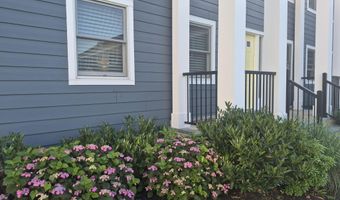 306 Deal Lake Dr 40, Asbury Park, NJ 07712