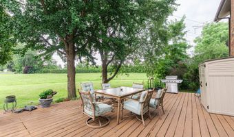 1205 N Scarlet Dr, Addison, IL 60101