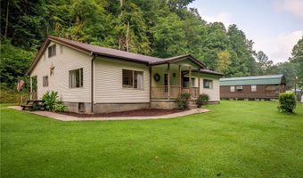 114 Pebbles Dr, Alkol, WV 25501