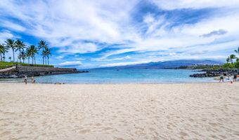 68-1050 MAUNA LANI POINT Dr H107, Kamuela, HI 96743