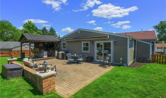 409 Shoreham Dr, Allison Park, PA 15101