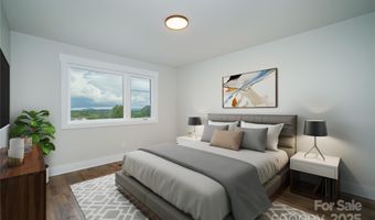 157 Meadow Breeze Rd, Arden, NC 28704