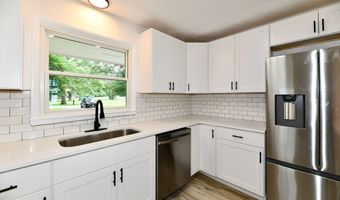 1005 Cardinal Way, Anderson, IN 46011