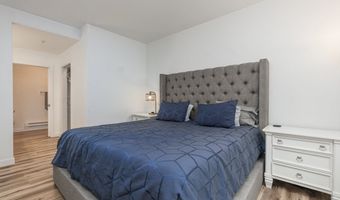 14575 SW MAGPIE Ln 102, Beaverton, OR 97007