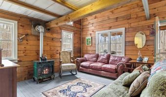 2701 Roses Branch Rd, Bakersville, NC 28705
