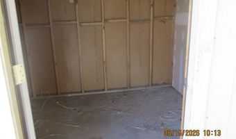 569 Harbor Dr, Bullhead City, AZ 86442