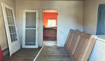 615 E 8th St, Anaconda, MT 59711