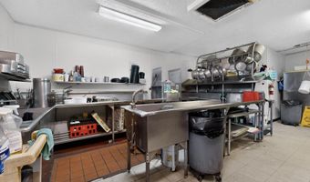 5801 Central Ave NE, Albuquerque, NM 87108