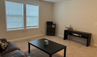 1375 Whitney Dr, Aberdeen, NC 28315