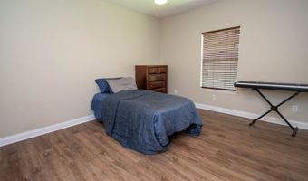 405 Woodburn Ln, Berwick, LA 70342