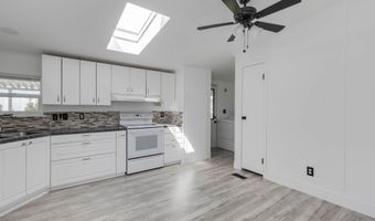 317 Aspen Dr, Aumsville, OR 97325