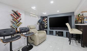 31 Hallron St, Boston, MA 02136