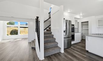 8325 Redwood Dr SE, Aumsville, OR 97325