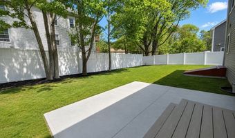 122 Canal St, Blackstone, MA 01504