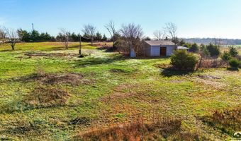 1587 N 450 Rd, Baldwin City, KS 66006