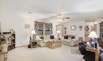 306 SE 4th St, Antlers, OK 74523