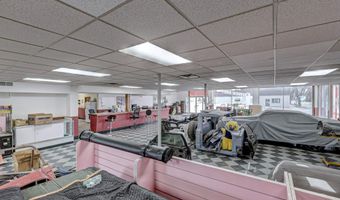 1610 W WISCONSIN Ave, Appleton, WI 54914