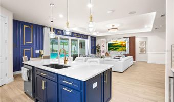 4212 WINDING PINES Dr, Apopka, FL 32712