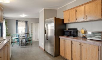 2 STOREY Ave, Belen, NM 87002