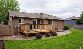 204 W Mountain Ash St, Brandon, SD 57005