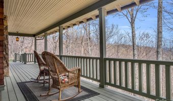 200 Verbena Ln, Black Mountain, NC 28711