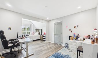 43464 SNICKERSVILLE KILN Ct, Ashburn, VA 20148