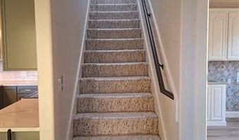 830 Magnolia Dr, Ada, OK 74820