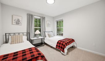 323 PALMER Rd, Basye, VA 22810