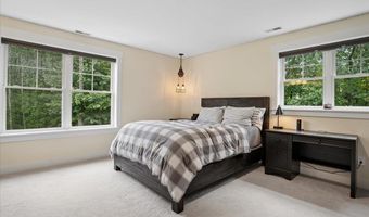 9 Victoria Rdg, Amherst, NH 03031