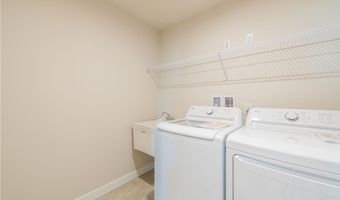 129 Eagle Cir, Amherst, OH 44001